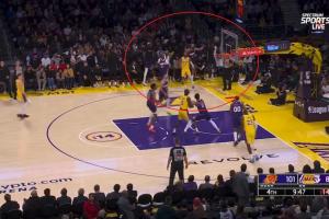 重大失误！末节湖人进攻时间静止 文森特轰3分 太阳替补席都疯了