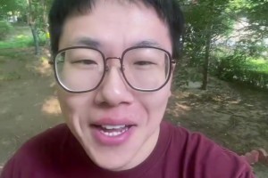 独行侠抽中状元签！孔祥宇直接笑的合不拢嘴：弗拉格来了~