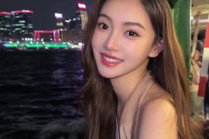 年少不知佳悦好啊！这颜值，我不信你们不心动！