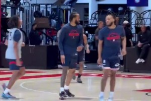 达里厄斯·加兰在快船队训练中看起来移动得很流畅